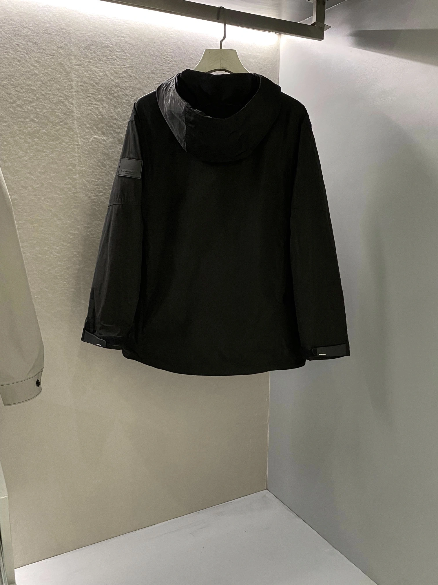 wg.luxury-- 2ur25rry Oversized item:D-F361I1337